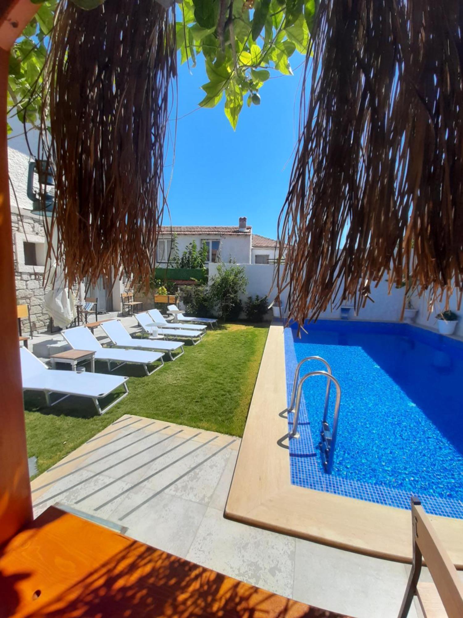 Cielo Limon Butik Otel Alacati Exterior photo